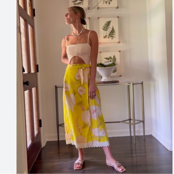 Farm Rio Floral Yellow Wrap Skirt - Picture 4 of 11
